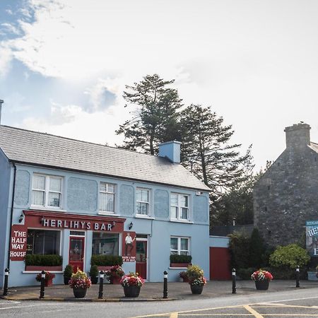 Herlihy'S, Half-Way-House Farranfore Buitenkant foto