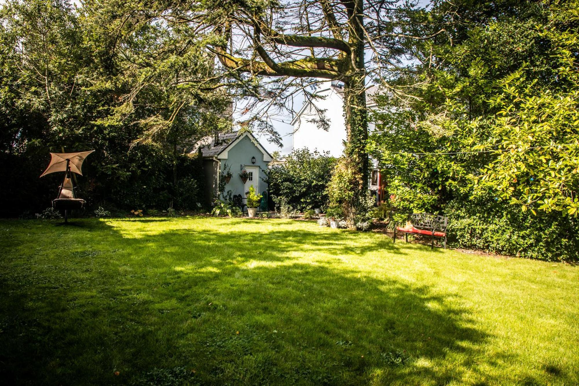 Herlihy'S, Half-Way-House Farranfore Buitenkant foto